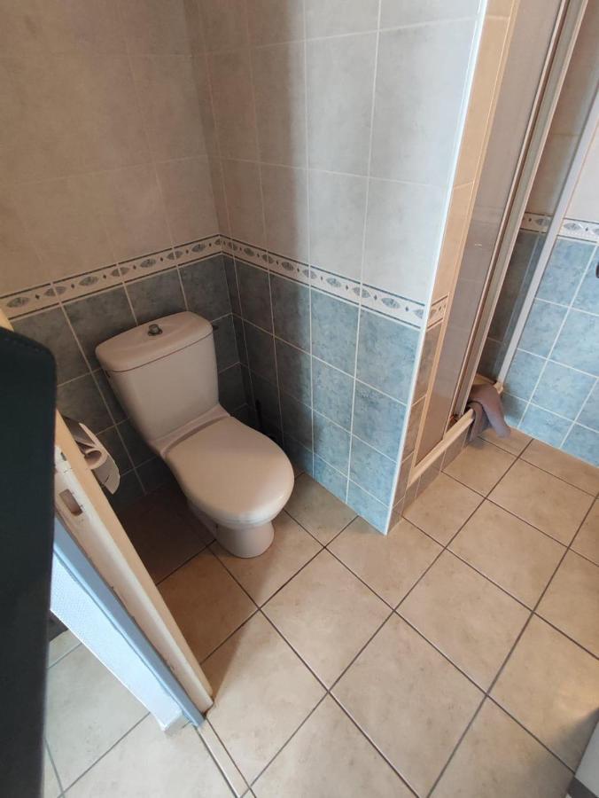 Studio 2 Personnes En Centre Ville Saint-Pierre-de-Plesguen المظهر الخارجي الصورة
